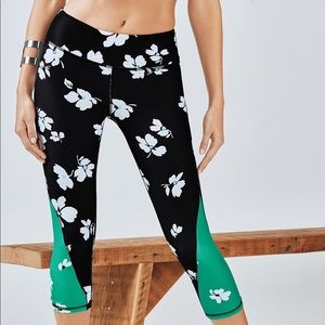 Fabletics Tuberose Capri
